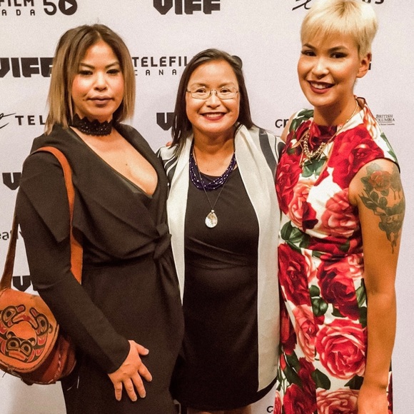 White/Red Floral Dress - Picture 3 of 3